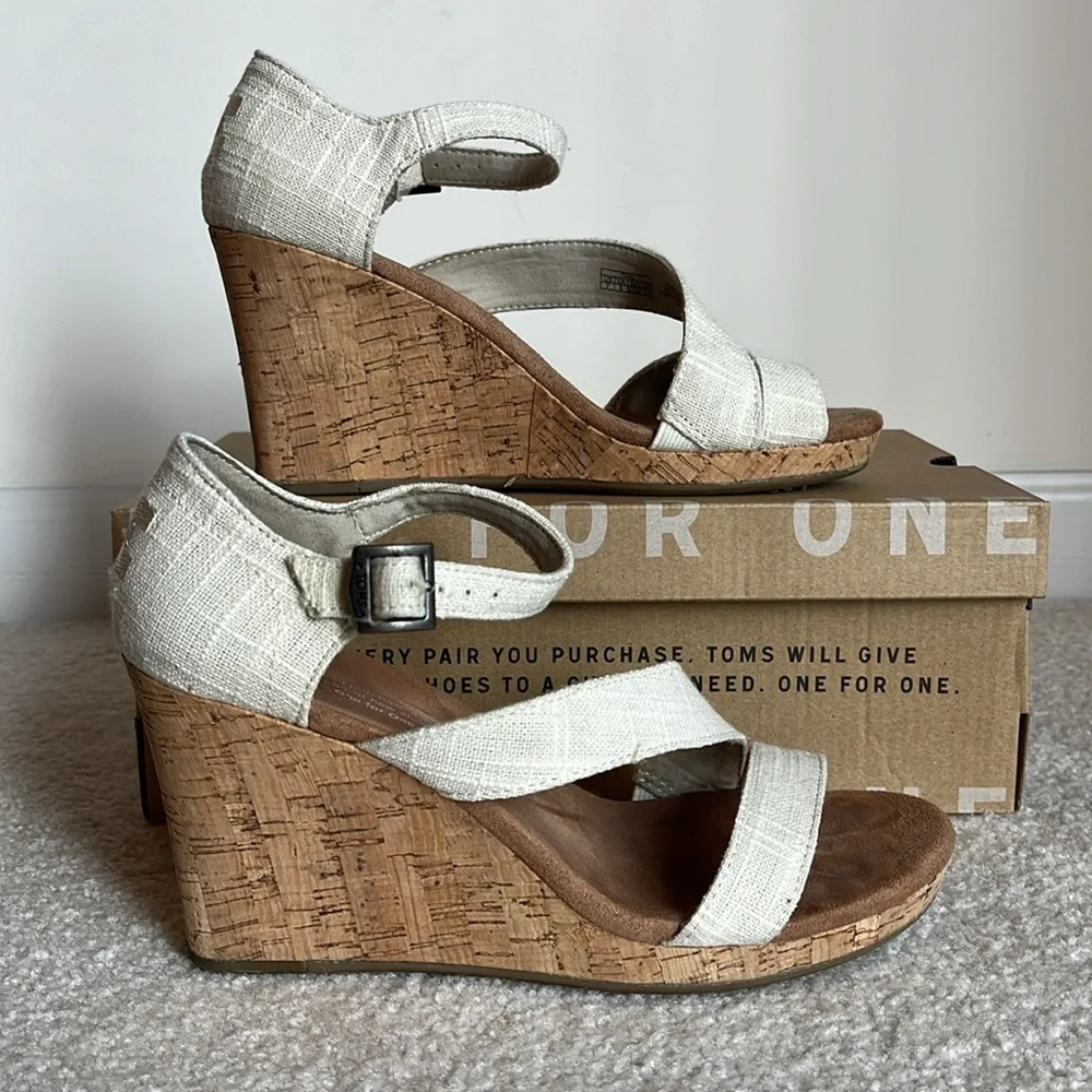 Toms Clarissa Wedge - Picture 4 of 6